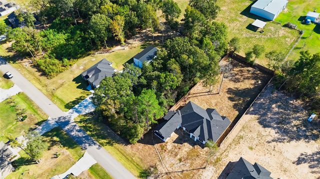 187 County Road 6606, Dayton, TX 77535