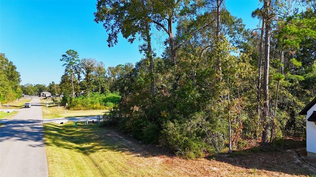 187 County Road 6606, Dayton, TX 77535