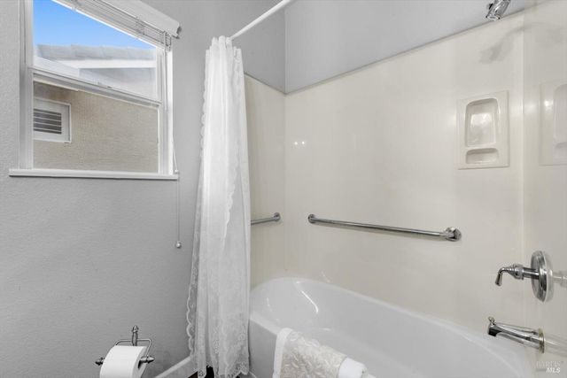 149 Currant Ln, Vacaville, CA 95687