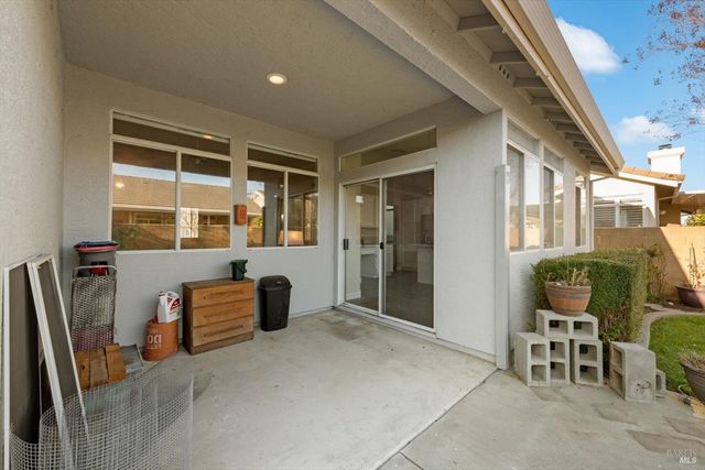 149 Currant Ln, Vacaville, CA 95687