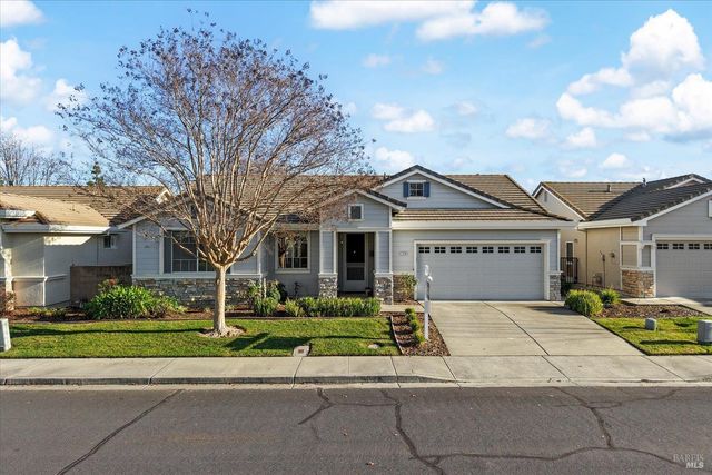 149 Currant Ln, Vacaville, CA 95687