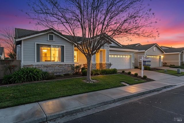 149 Currant Ln, Vacaville, CA 95687
