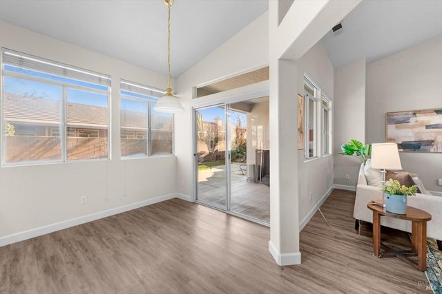 149 Currant Ln, Vacaville, CA 95687