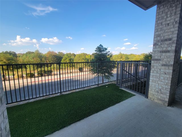 2700 Old Denton Road 1032, Carrollton, TX 75007