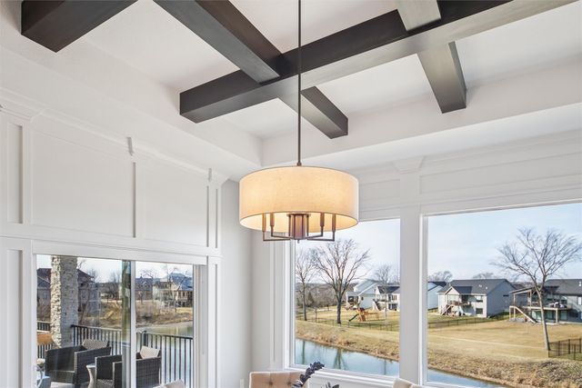 5008 149th Court, Urbandale, IA 50323