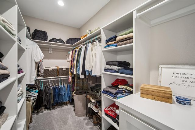 5008 149th Court, Urbandale, IA 50323