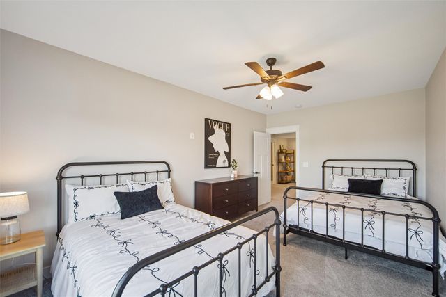 5008 149th Court, Urbandale, IA 50323