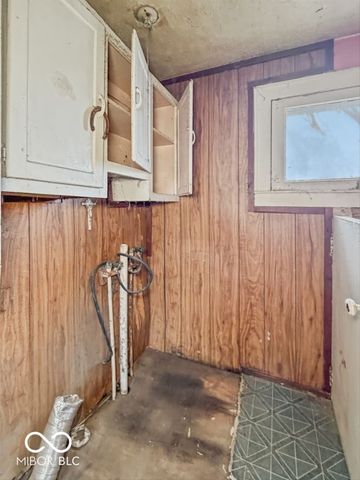 742 S Addison Street, Indianapolis, IN 46221