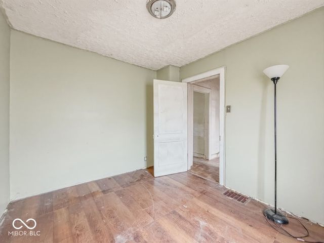 742 S Addison Street, Indianapolis, IN 46221