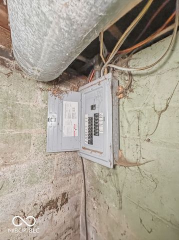 742 S Addison Street, Indianapolis, IN 46221