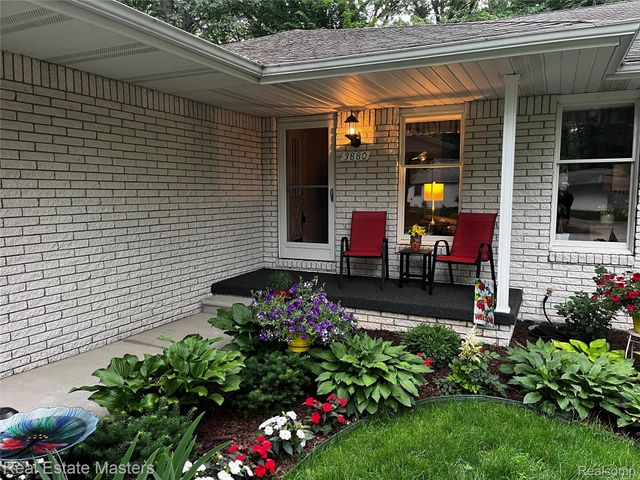 3880 BUTTERNUT Court 2, Port Huron, MI 48060