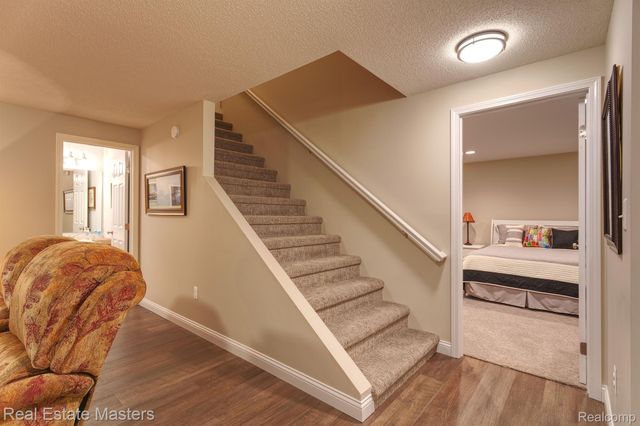 3880 BUTTERNUT Court 2, Port Huron, MI 48060