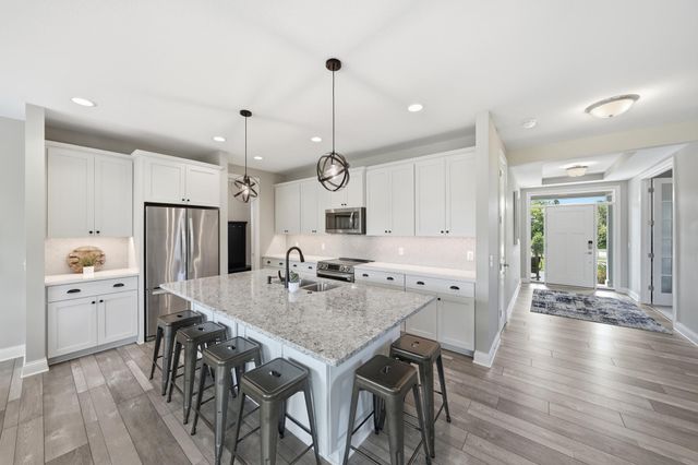 776 Arbor Woods Road, Victoria, MN 55386