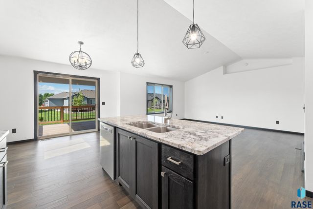 708 Highland St Street, Harrisburg, SD 57032