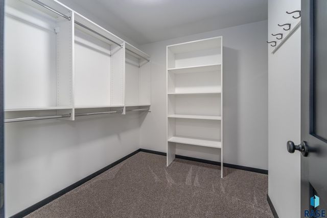 708 Highland St Street, Harrisburg, SD 57032