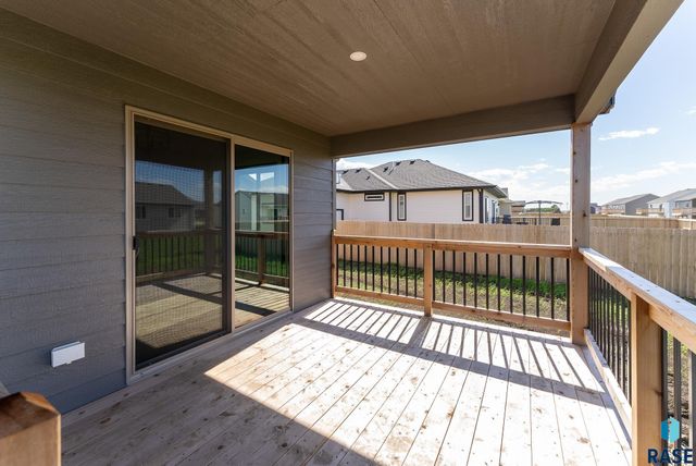 708 Highland St Street, Harrisburg, SD 57032