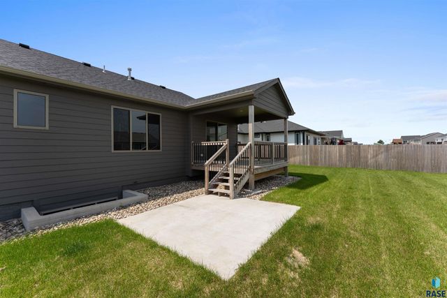 708 Highland St Street, Harrisburg, SD 57032