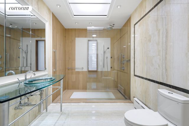 425 CONVENT Avenue, New York City, NY 10031