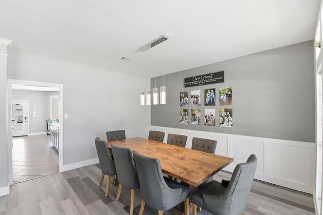 803 Hidden Creek Lane, Friendswood, TX 77546