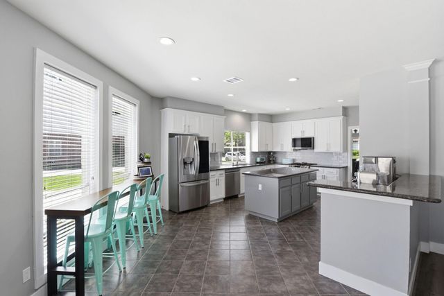 803 Hidden Creek Lane, Friendswood, TX 77546