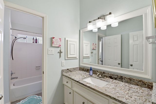 803 Hidden Creek Lane, Friendswood, TX 77546