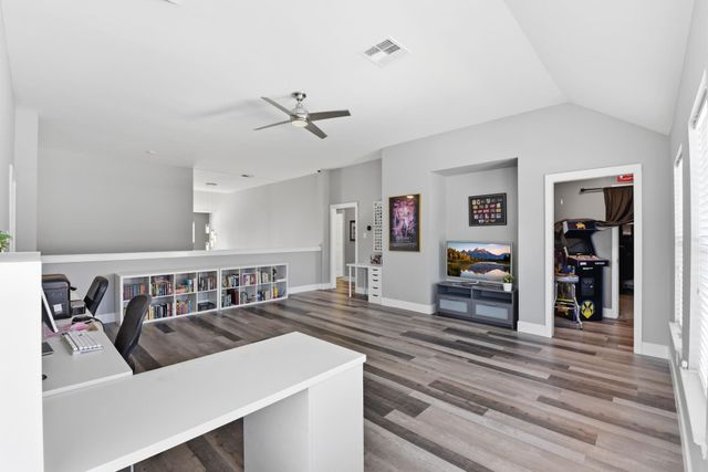 803 Hidden Creek Lane, Friendswood, TX 77546