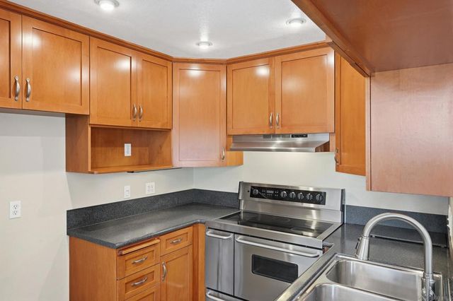 4435 Nobel Dr 2, San Diego, CA 92122