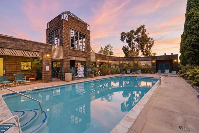 4435 Nobel Dr 2, San Diego, CA 92122