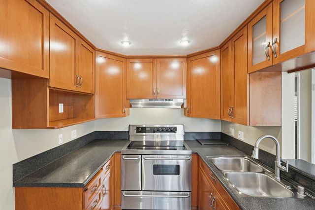 4435 Nobel Dr 2, San Diego, CA 92122