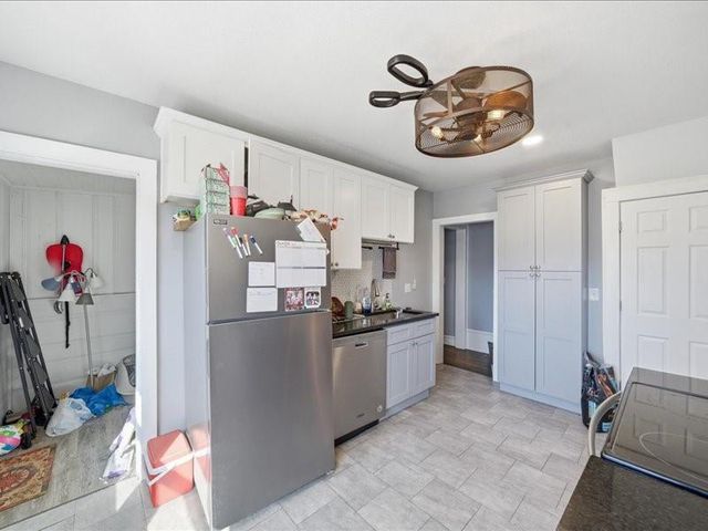 1141 E 75th Terrace, Kansas City, MO 64131