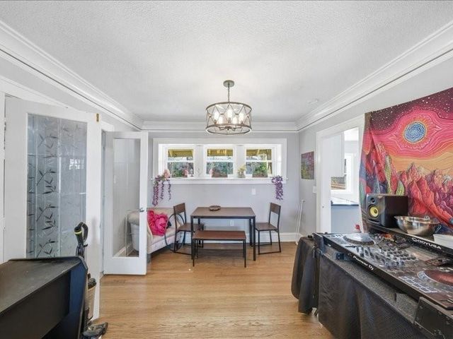 1141 E 75th Terrace, Kansas City, MO 64131