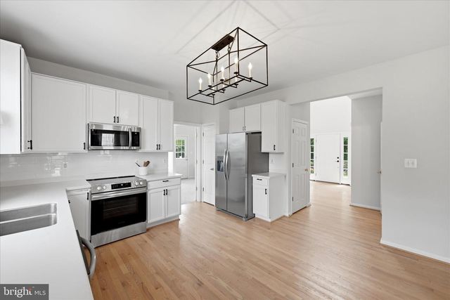 40910 MEADOW VISTA PL, Lovettsville, VA 20180