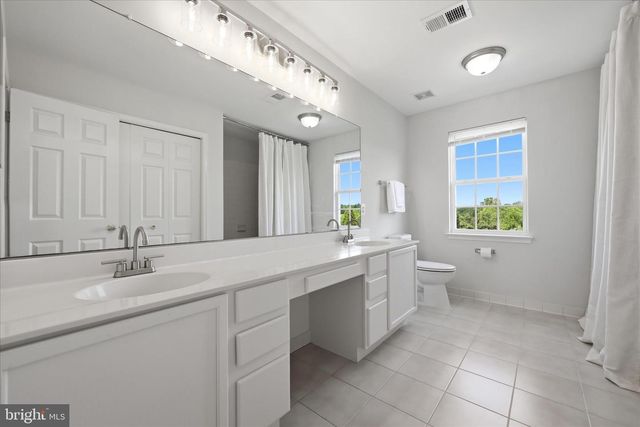 40910 MEADOW VISTA PL, Lovettsville, VA 20180