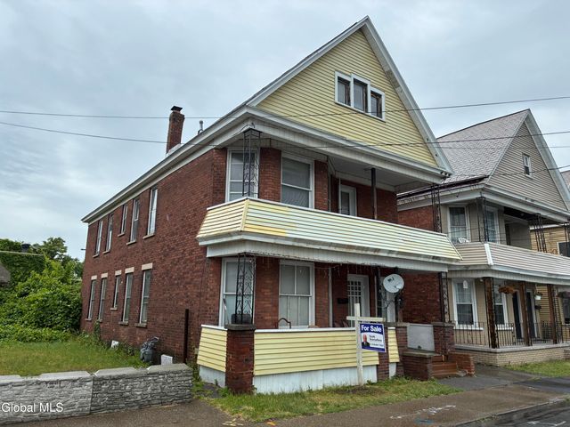 987 Main Avenue, Schenectady, NY 12303