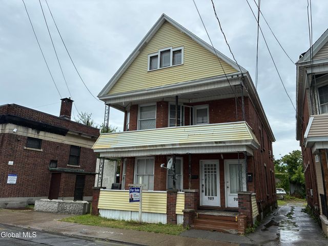987 Main Avenue, Schenectady, NY 12303