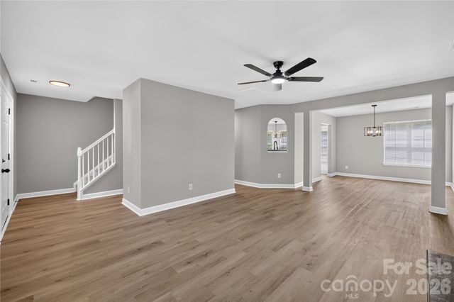 634 Longacre Drive, Charlotte, NC 28214