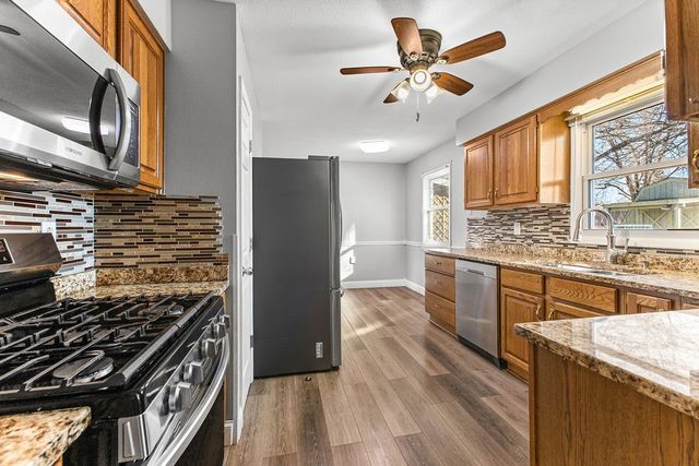 4153 E Ovid Avenue, Des Moines, IA 50317