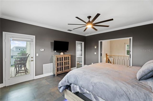 395 LIVE OAK DRIVE, Vero Beach, FL 32963