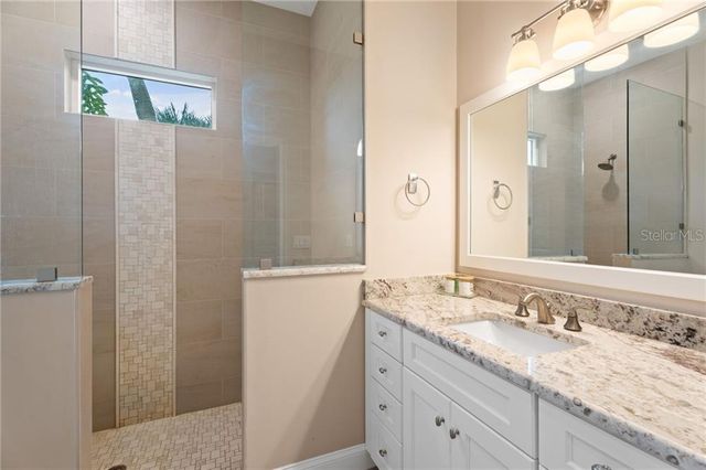 395 LIVE OAK DRIVE, Vero Beach, FL 32963