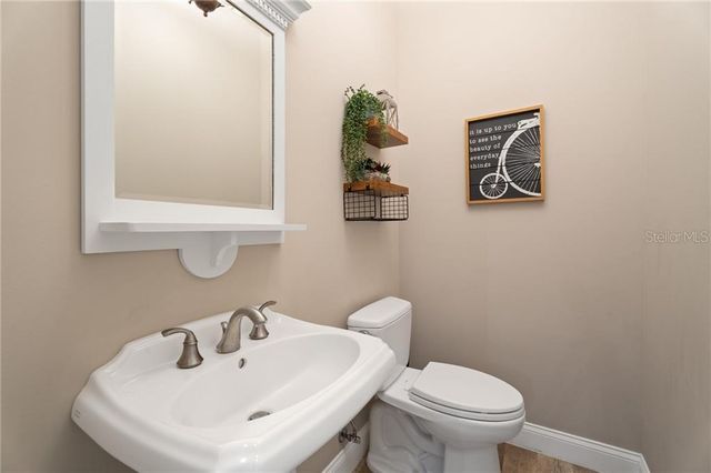 395 LIVE OAK DRIVE, Vero Beach, FL 32963