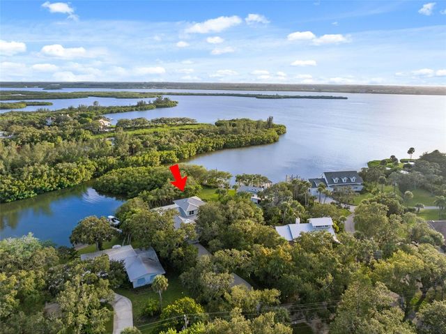 395 LIVE OAK DRIVE, Vero Beach, FL 32963