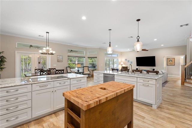 395 LIVE OAK DRIVE, Vero Beach, FL 32963