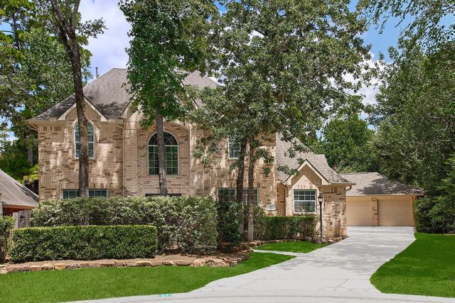 27 Bluff Creek Place, The Woodlands, TX 77382