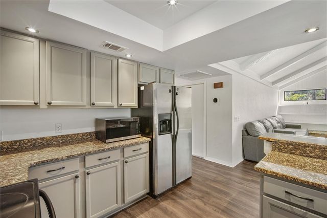 109 HOLLY TREE LANE, Brandon, FL 33511