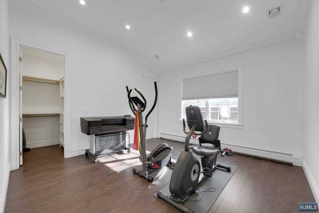 6 Allison Drive, Englewood Cliffs, NJ 07632