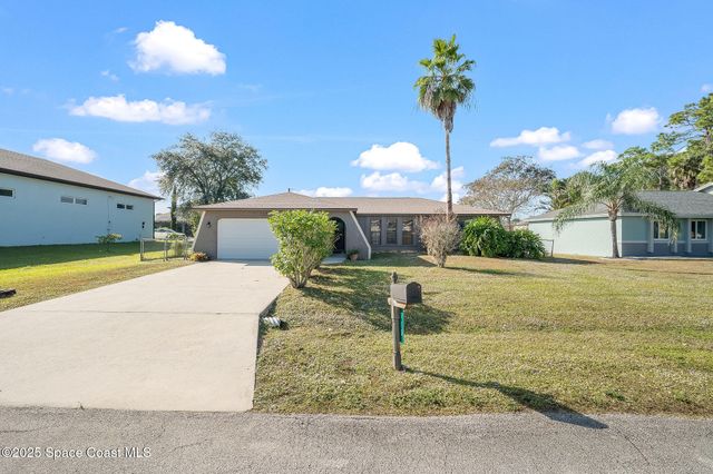 115 Angelo Road SE, Palm Bay, FL 32909