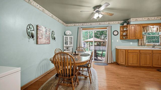 72 Maple Court, Hebron, IN 46341