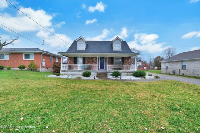 3220 Cardinal Ave, Shepherdsville, KY 40165