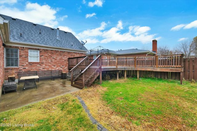 3220 Cardinal Ave, Shepherdsville, KY 40165