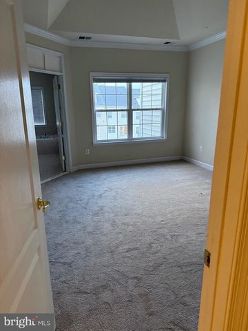 907 PLEASANT DR, Rockville, MD 20850